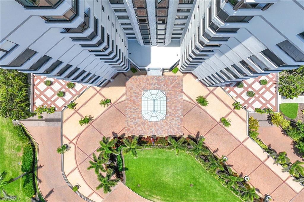 DORCHESTER - Residential Lease