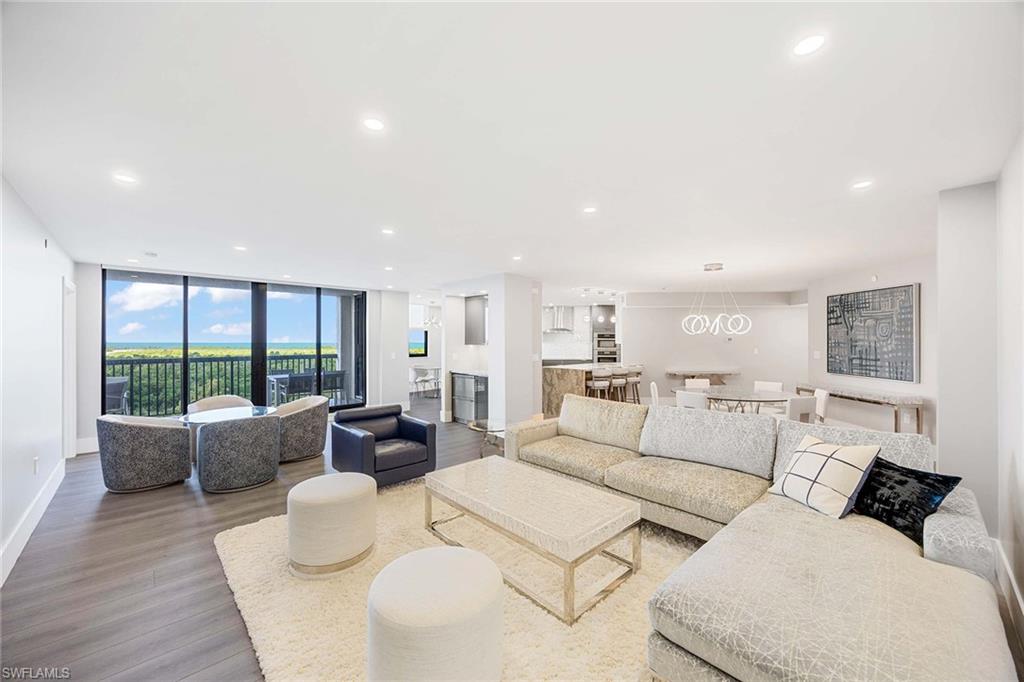 DORCHESTER - Residential Lease