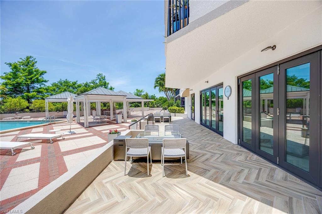 DORCHESTER - Residential Lease