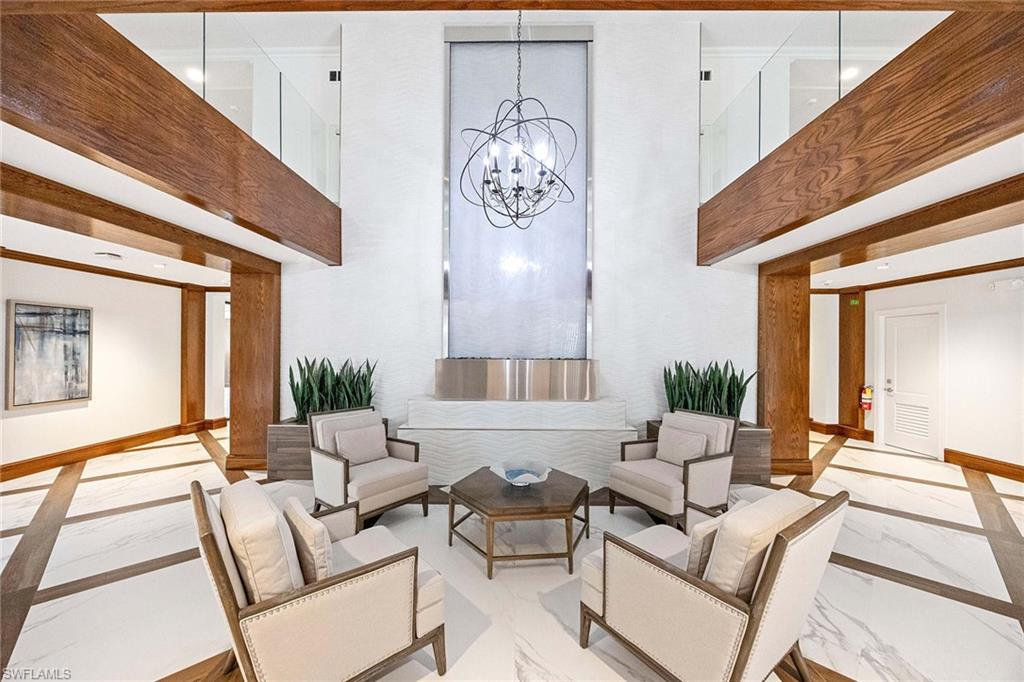 DORCHESTER - Residential Lease