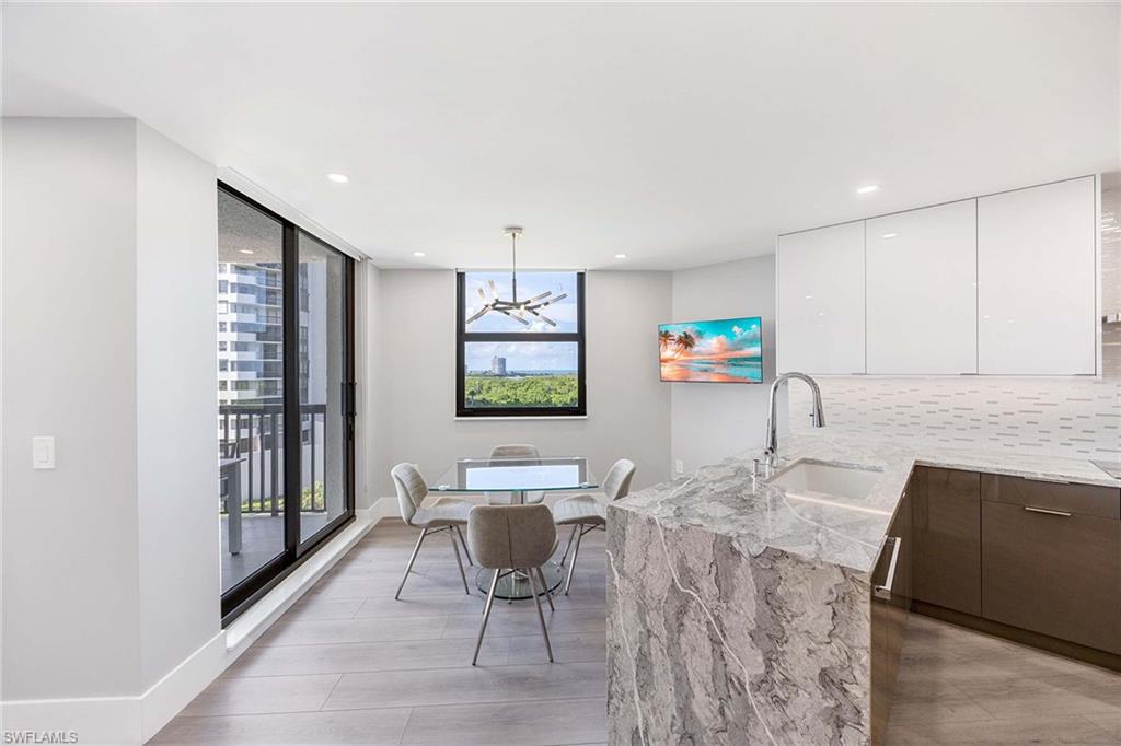 DORCHESTER - Residential Lease