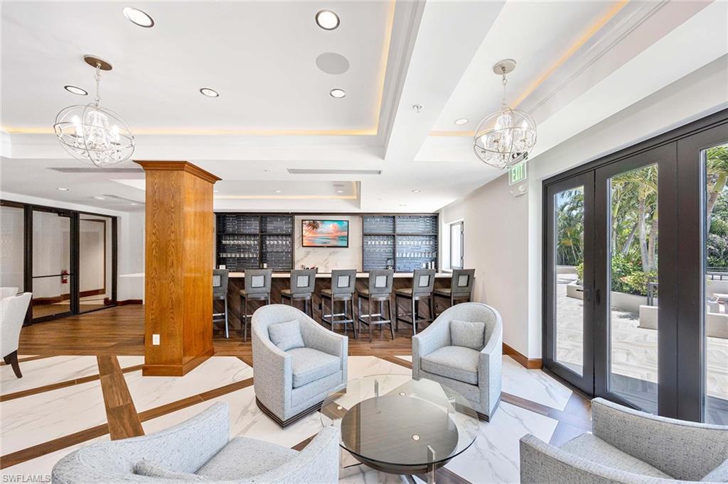 DORCHESTER - Residential Lease