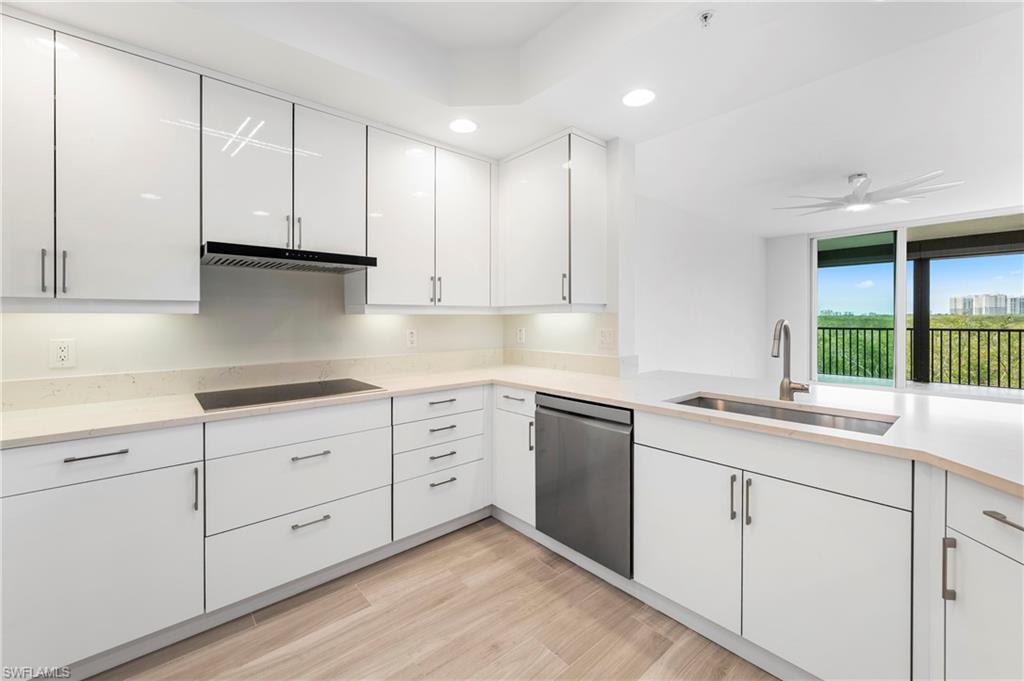 CARIBE AT COVE TOWERS - Residential