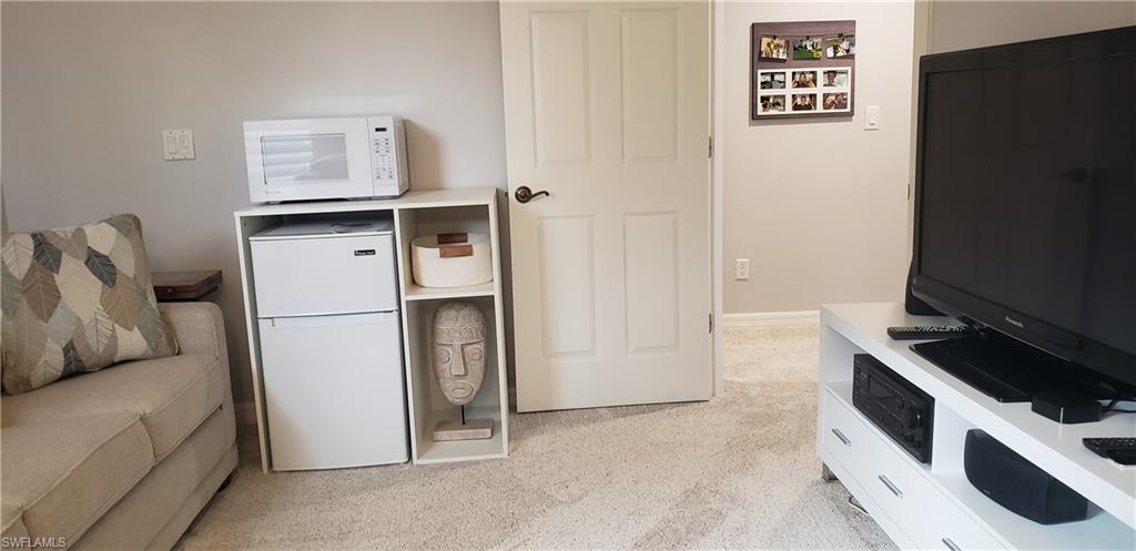 SANDPIPER ISLE - Residential Lease