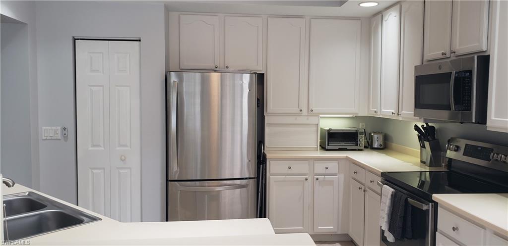 SANDPIPER ISLE - Residential Lease