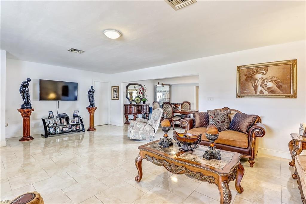 GOLDEN GATE CITY - Residential