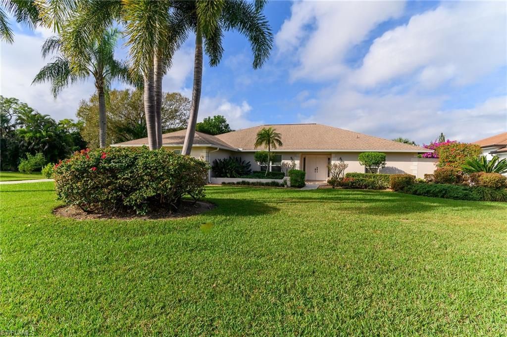Photo of 1916 Countess CT, NAPLES, FL 34110 (MLS # 226016112)