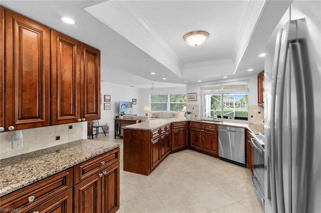 IMPERIAL GOLF ESTATES - Residential