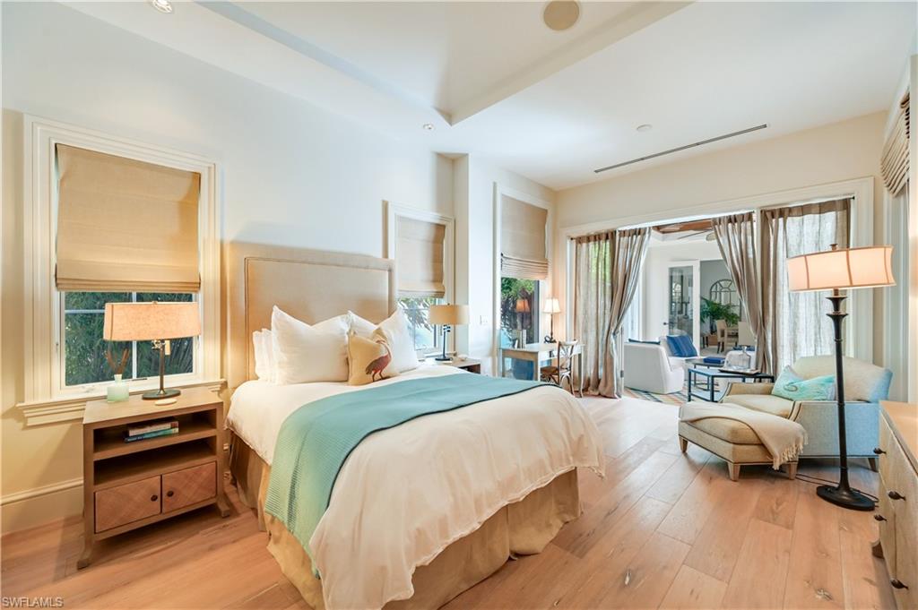 OLDE NAPLES - Residential