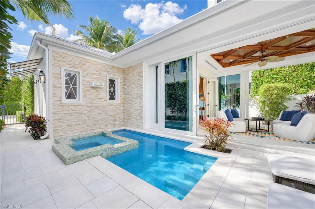 OLDE NAPLES - Residential