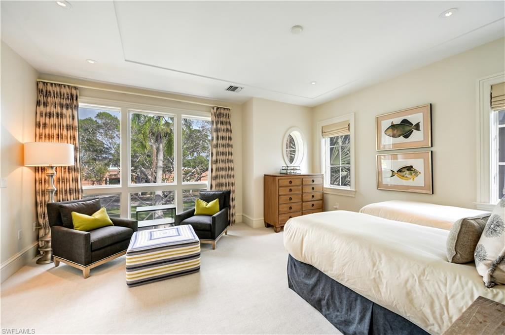 OLDE NAPLES - Residential