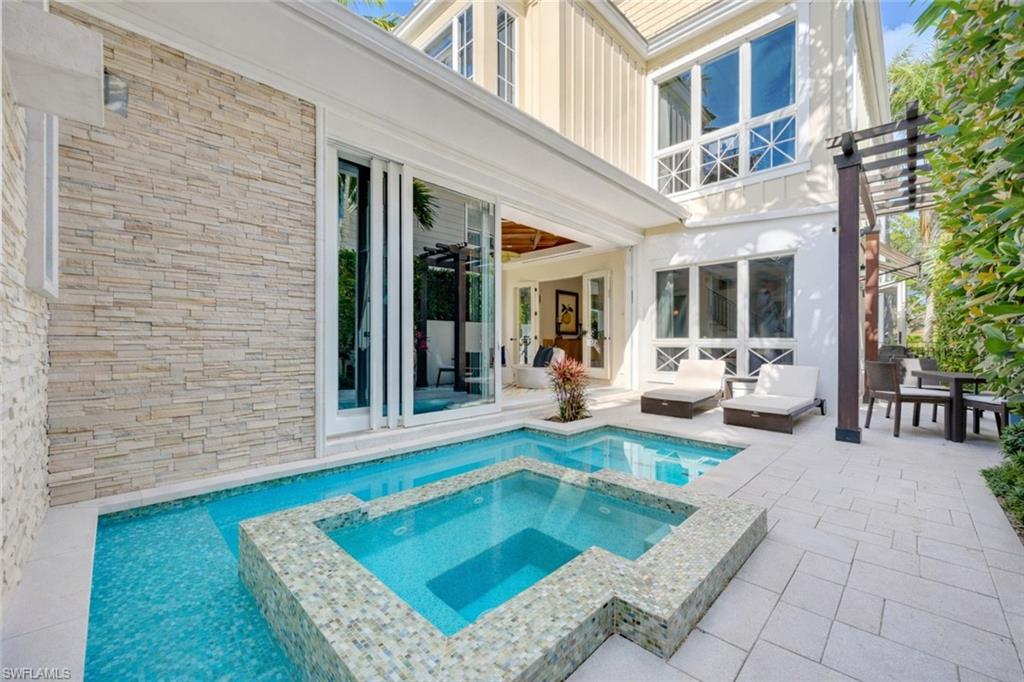 OLDE NAPLES - Residential