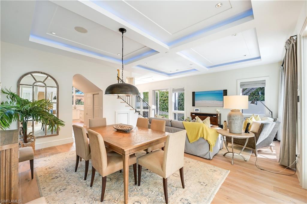 OLDE NAPLES - Residential