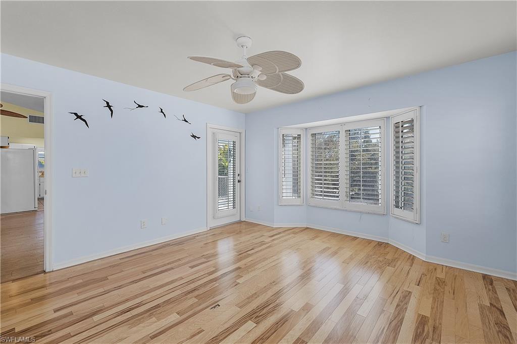 CAPTAINS COVE - Residential