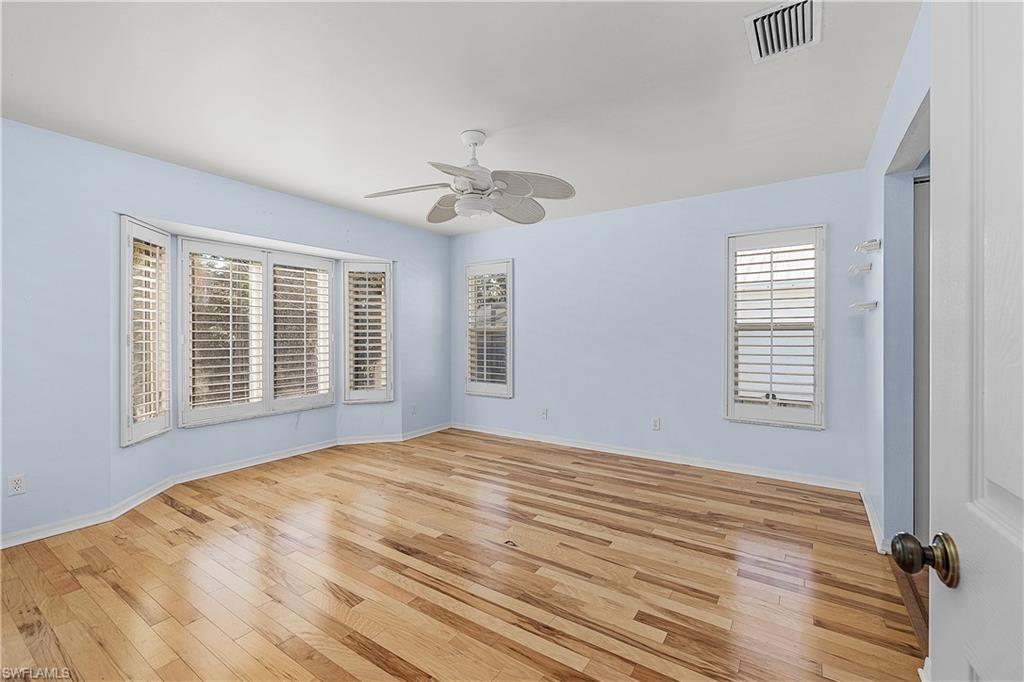 CAPTAINS COVE - Residential