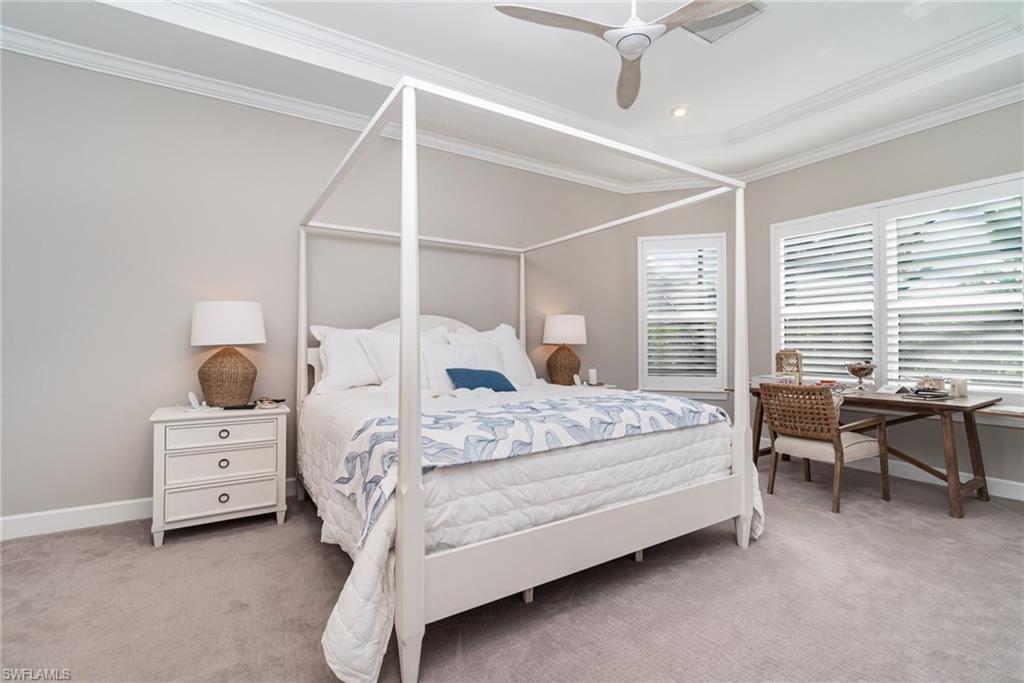 ESPLANADE - Residential Lease