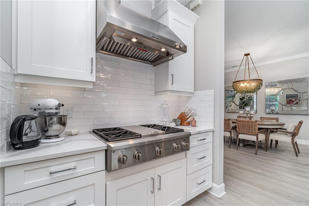 ESPLANADE - Residential Lease