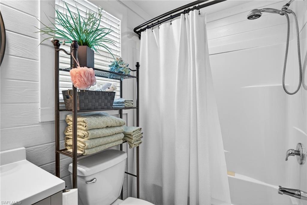 PINE ISLAND CENTER - Residential