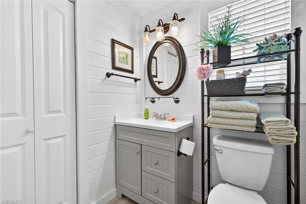 PINE ISLAND CENTER - Residential