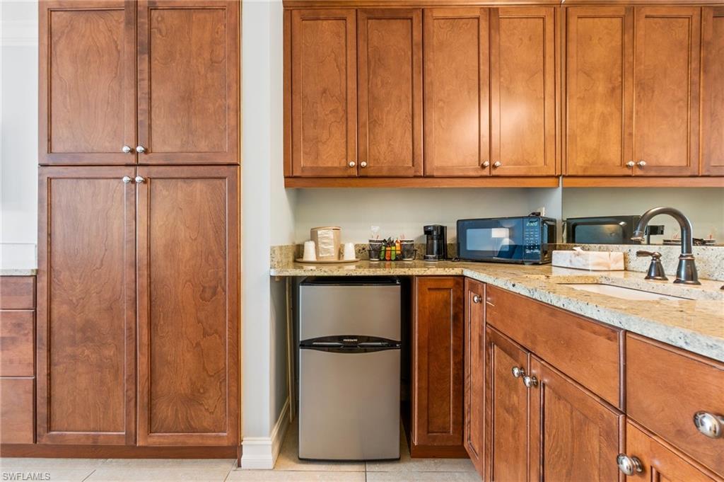 GULFCOAST INN OF NAPLES - Residential