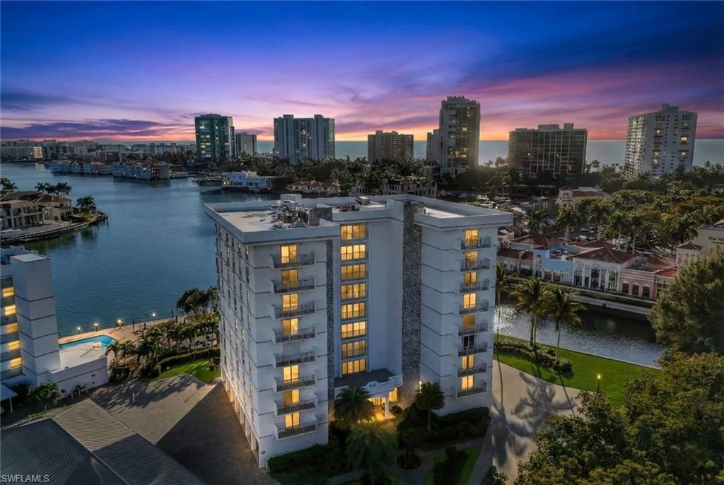 Photo of 250 Park Shore DR #801, NAPLES, FL 34103 (MLS # 226006478)