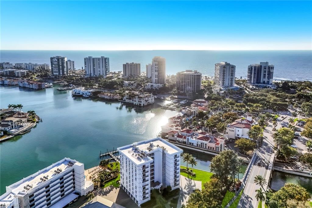 PELICAN POINT WEST - Residential