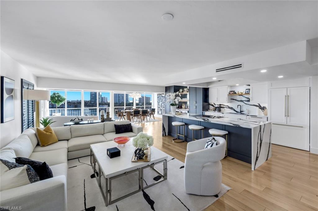 PELICAN POINT WEST - Residential