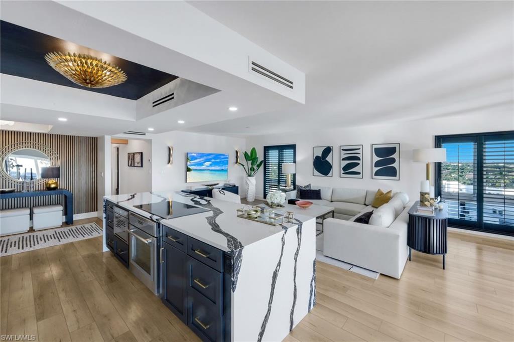 PELICAN POINT WEST - Residential