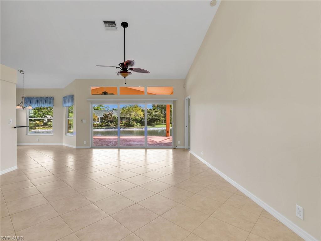 QUEENS PARK AT LAGO VERDE - Residential Lease