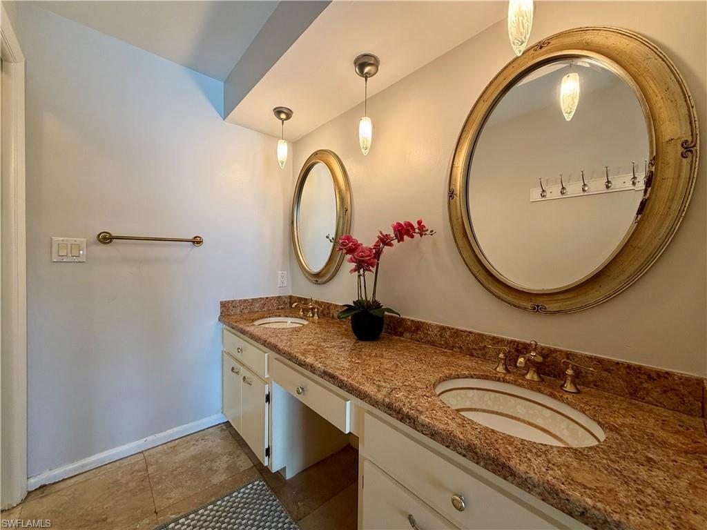 GOLDEN GATE CITY - Residential