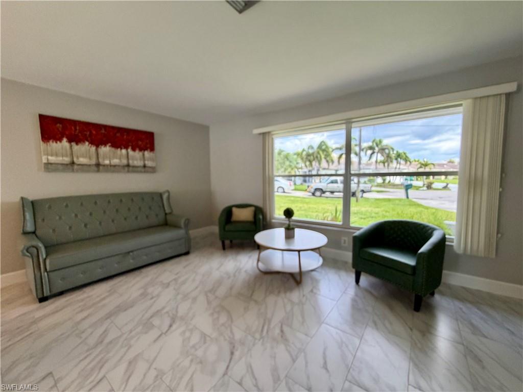 GOLDEN GATE CITY - Residential