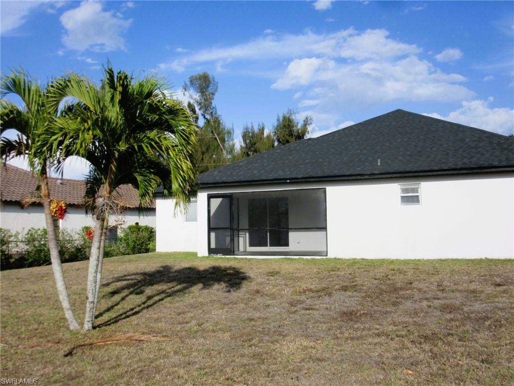 CAPE CORAL - Residential