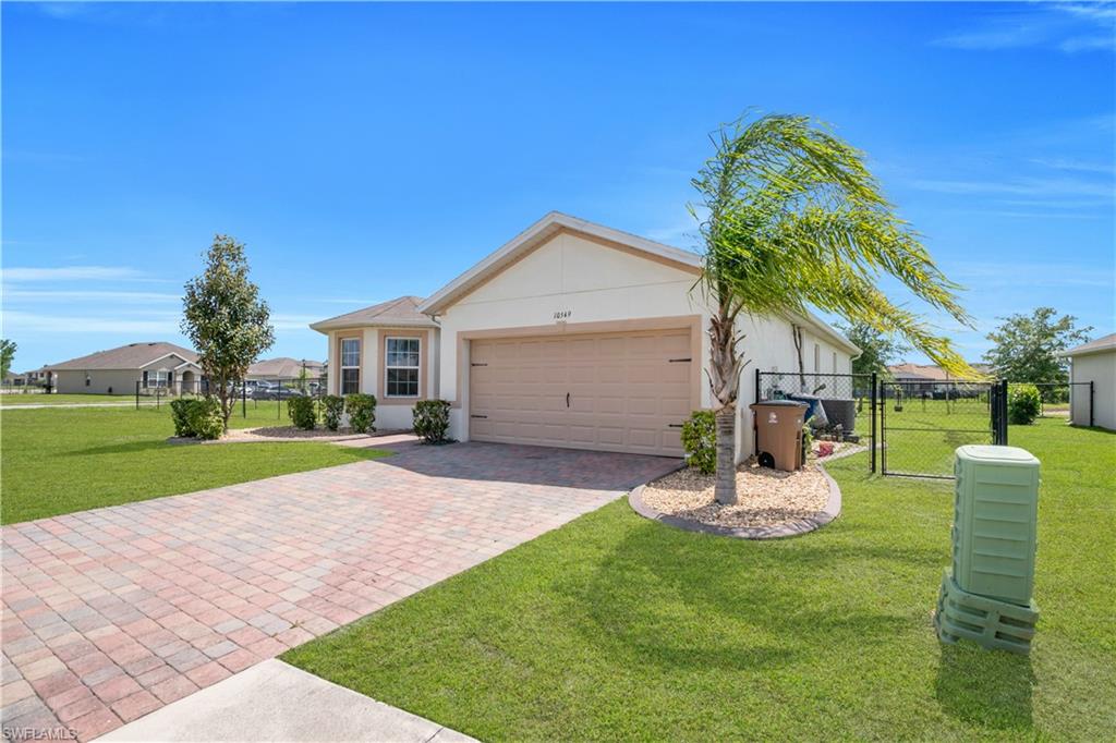 LEHIGH ACRES - Residential