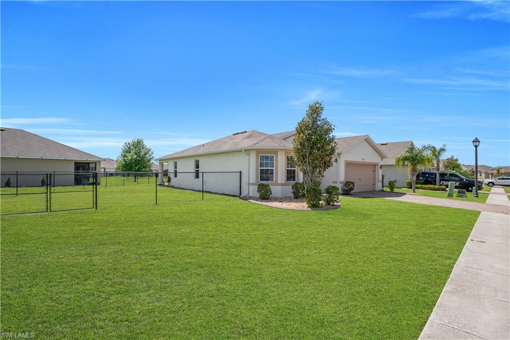 LEHIGH ACRES - Residential