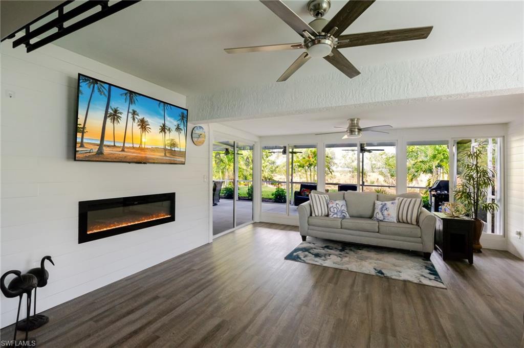 DEL VERA COUNTRY CLUB - Residential