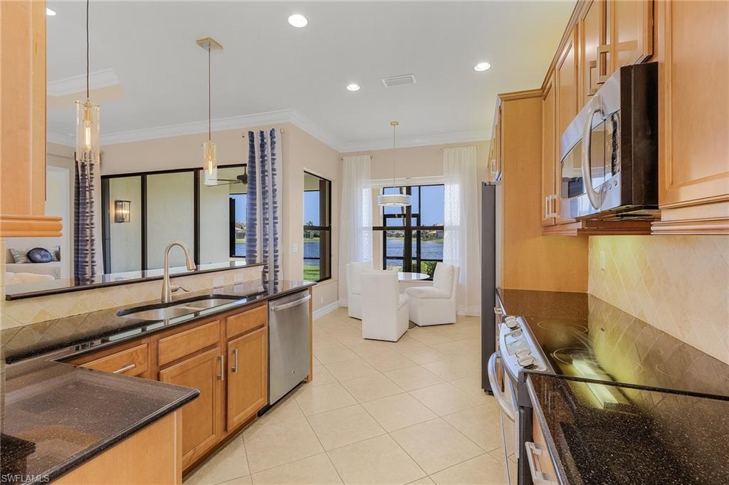 RIVERSTONE - Residential