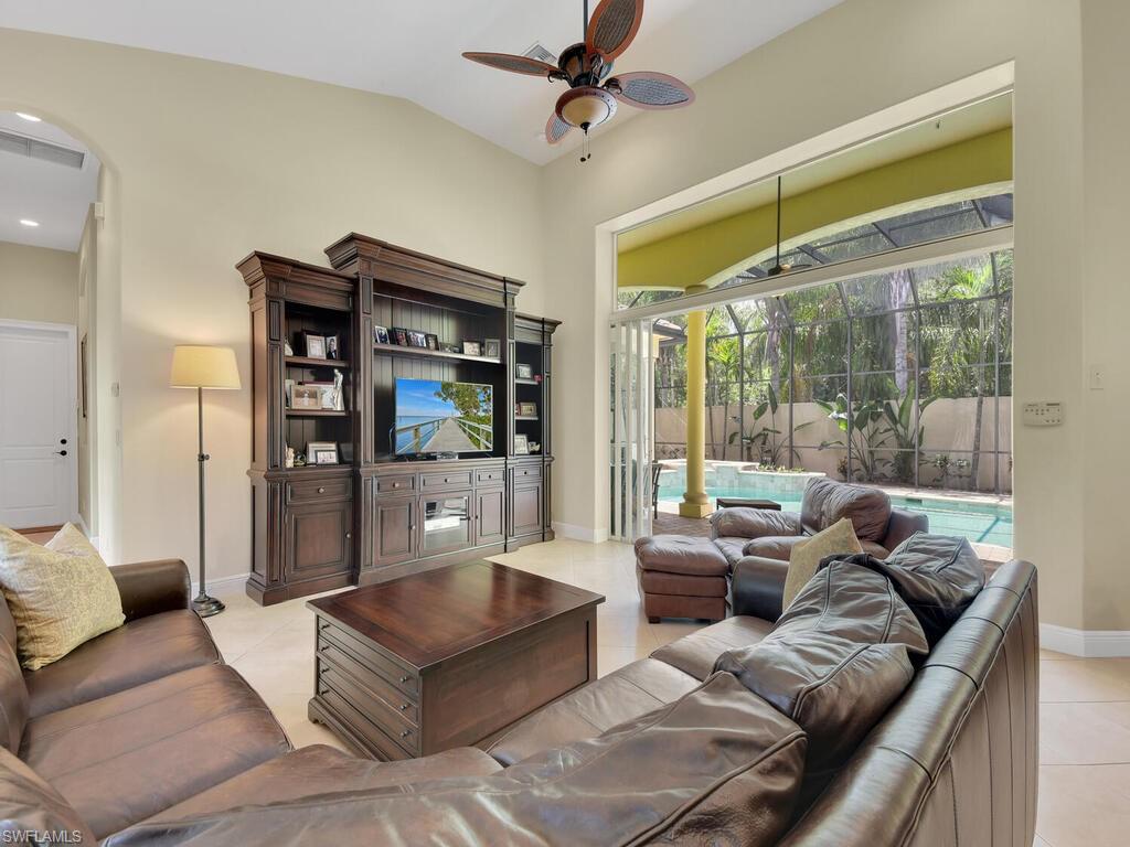 LOGAN WOODS - Residential