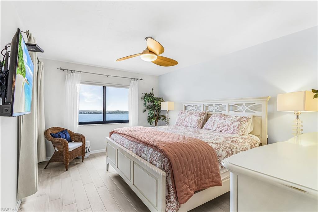 ISLANDS END CONDO - Residential
