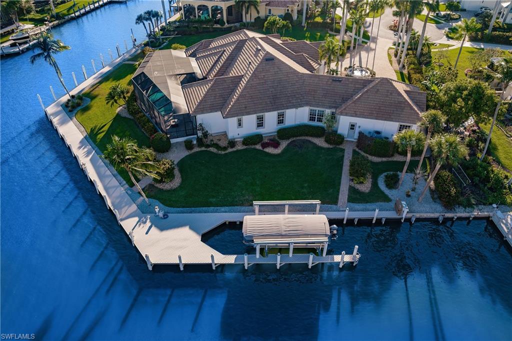 MARCO BEACH - Residential