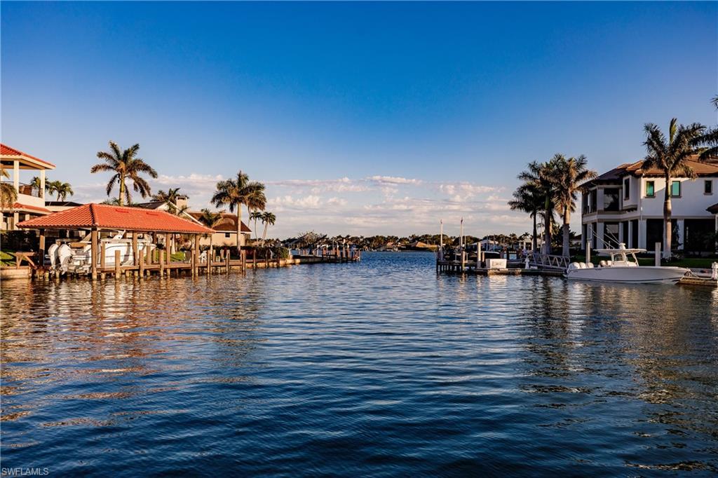 MARCO BEACH - Residential