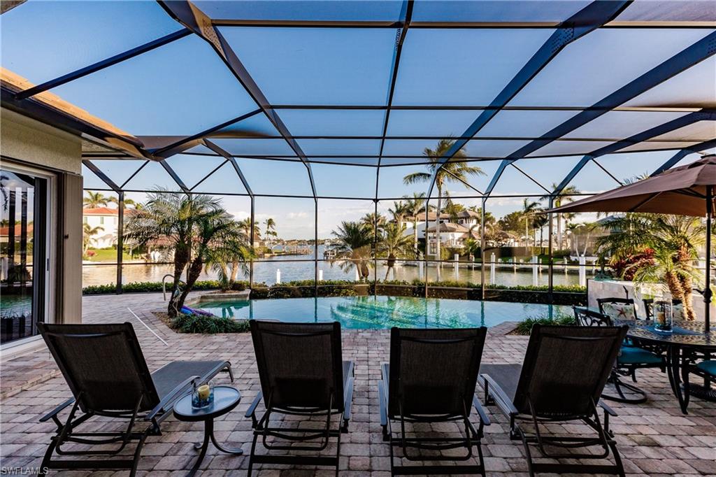 MARCO BEACH - Residential