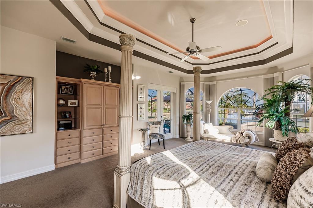 MARCO BEACH - Residential