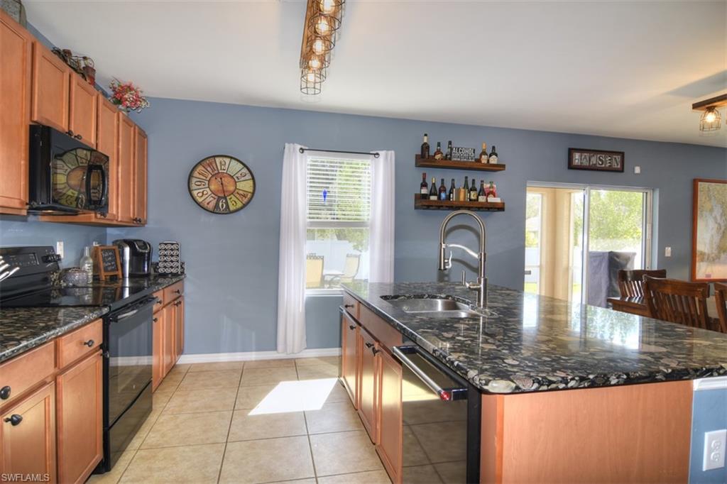 SUN VILLAGE ESTATES - Residential