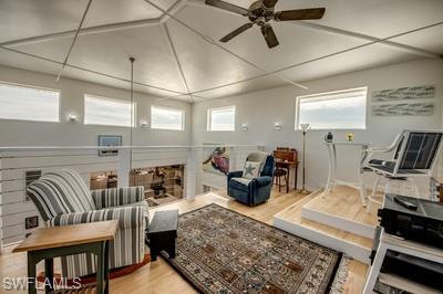 GALT ISLAND SHORES - Residential