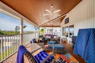 GALT ISLAND SHORES - Residential