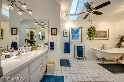 GALT ISLAND SHORES - Residential