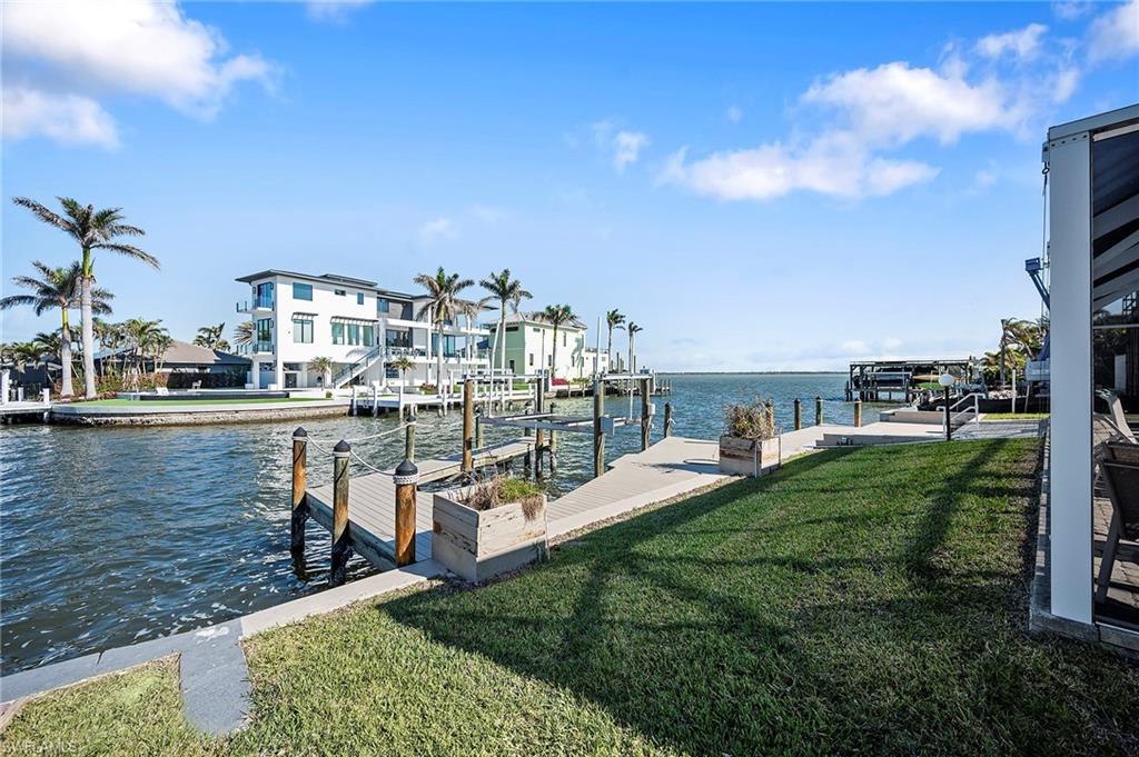 FAIRVIEW ISLES - Residential