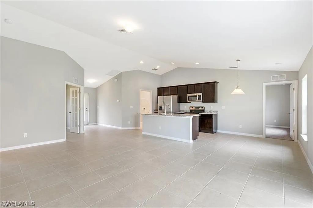 CAPE CORAL - Residential Lease