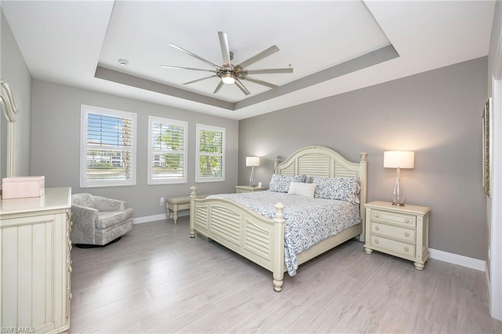 CARRIAGE HOMES AT LIVINGSTON LAKES - Residential