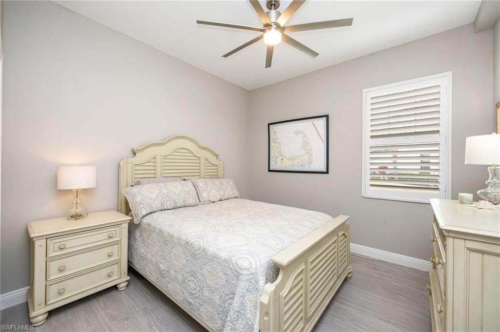 CARRIAGE HOMES AT LIVINGSTON LAKES - Residential